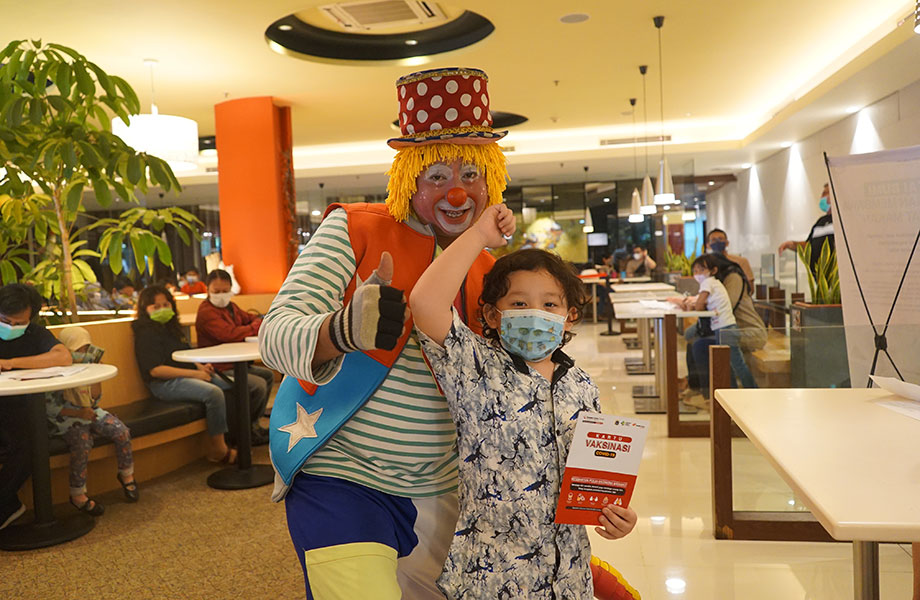 Dukungan Kawan Lama Group Terhadap Percepatan Vaksinasi COVID-19 Nasional