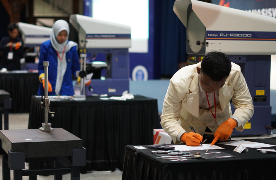 Meningkatkan Kualitas Lulusan Siap Kerja Melalui Pengembangan Pendidikan Vokasi